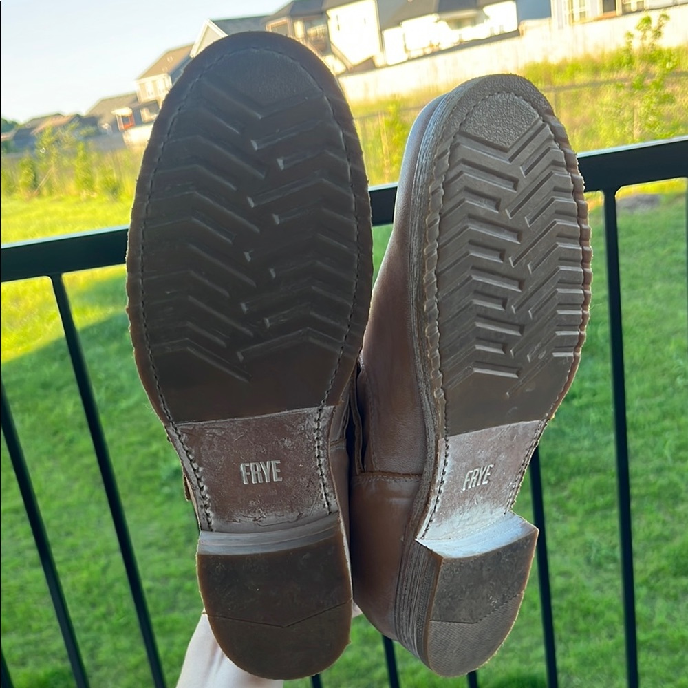 Frye Veronica Short Slouchy Boot - Picture 7 of 7